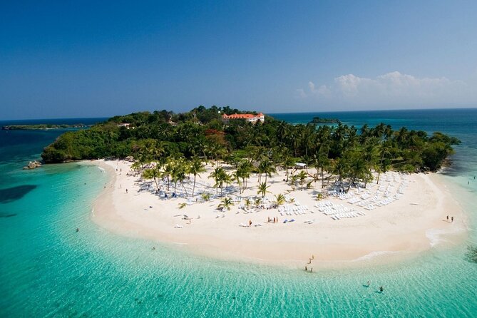 Samana + Cayo Levantado + Horseback Riding from Punta Cana with Lunch - Why this day is worth the early start