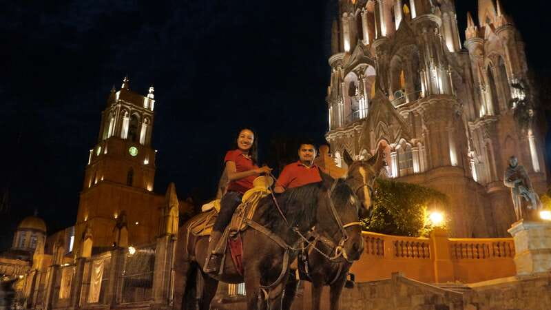 San Miguel: Romantic Horseback Riding at Sunset - Who should book this ride
