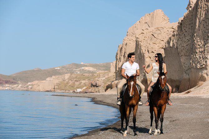 Santorini: Horse Riding to the Black Sandy Beach (Eros beach) - What the ride feels like in Santorini heat