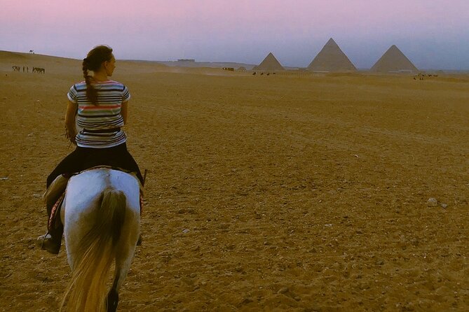 Sunrise Horseback Ride Around the Pyramid of Giza - Key points at a glance