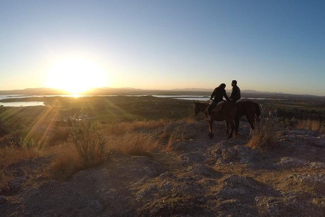 Sunset Horseback Riding Tour Through San Miguel de Allende - Guides, group size, and the feeling of safety
