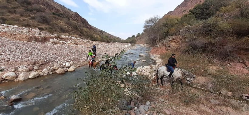 Tashkent: 3-Day Horseback Riding Tour in Chimgan Mountains - Food, guides, and the human side of the trip