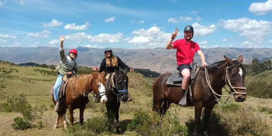 Temple of the Moon Horseback Riding Tour with Transfer - Riding through the eucalyptus forest