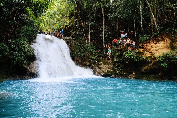 Triple Action pack Combo (Blue Hole, Horse back riding and river tubing) - Tips, photos, shopping, and other costs