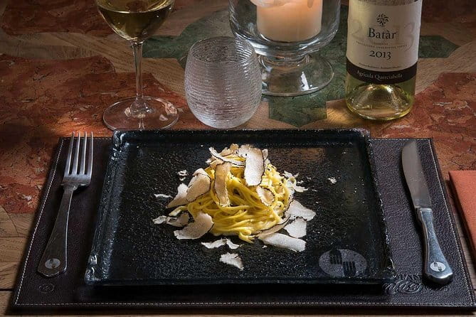 Truffle hunt, Lunch, Horse riding, a top half-day near Florence - Leaving Florence for the Tuscan Hills