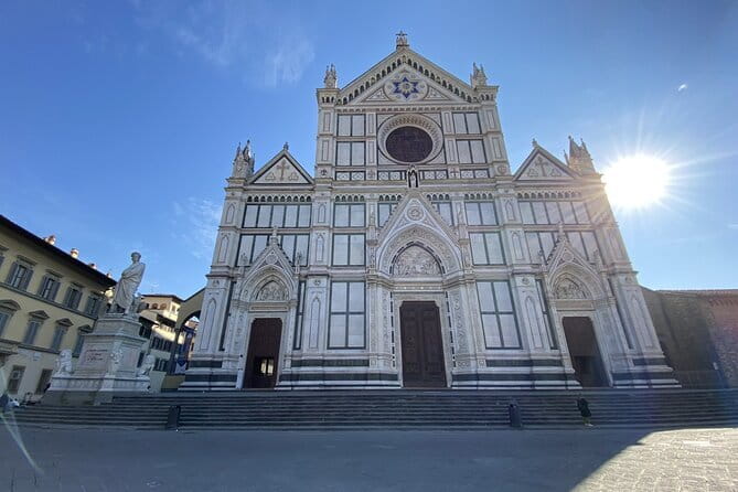 Truffle hunt, Lunch, Horse riding, a top half-day near Florence - A Full Tuscan Lunch with Truffles and Chianti
