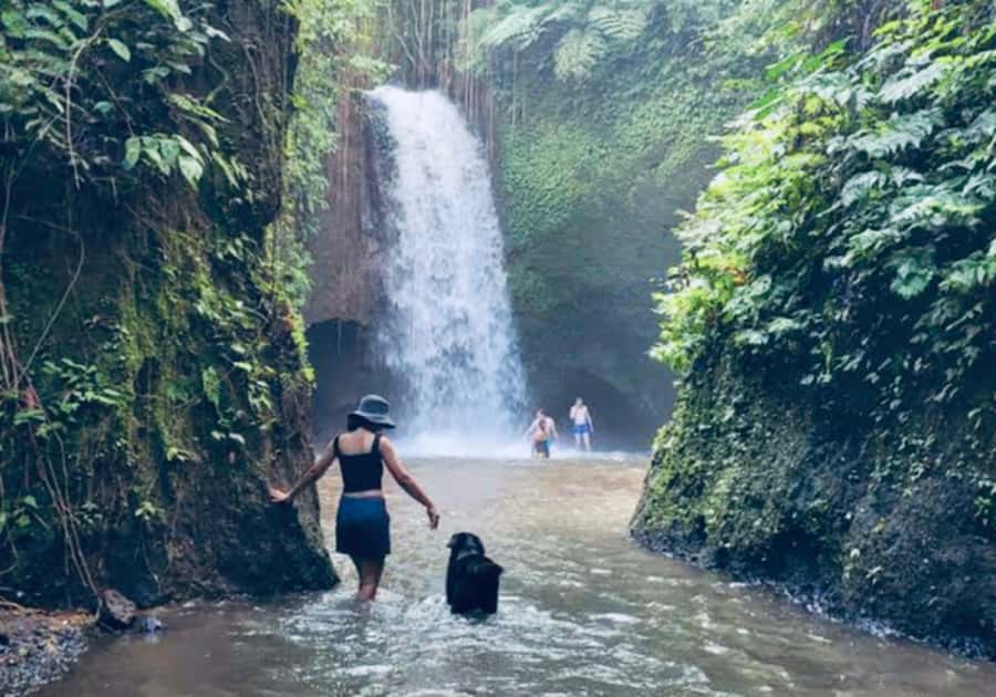 Ubud: Horse Riding, Zip-Line Tour & Waterfall Tour - Saba Bay horseback riding on black sand
