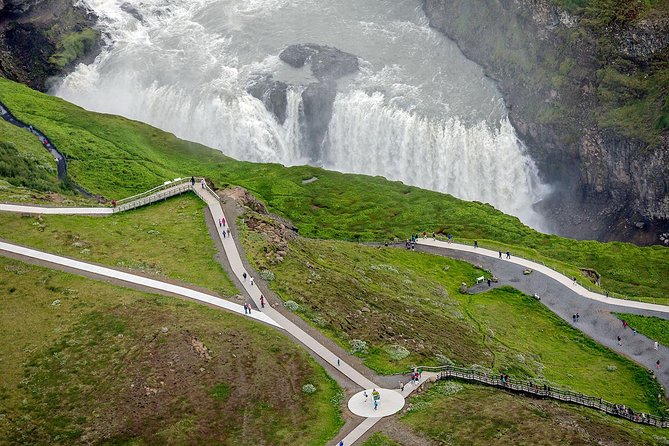 Viking Horse Riding and Golden Circle Tour from Reykjavik - Laxnes Horse Farm: a friendly start to the day