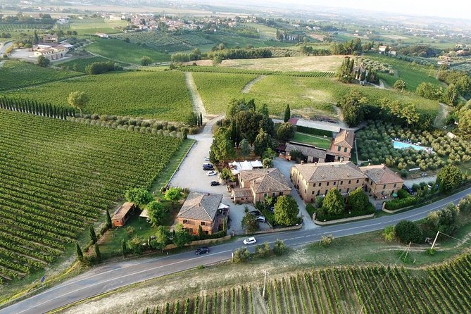 Wine tasting and horseback riding in Montepulciano, in Tuscany from Rome - Practical details that can make the day better